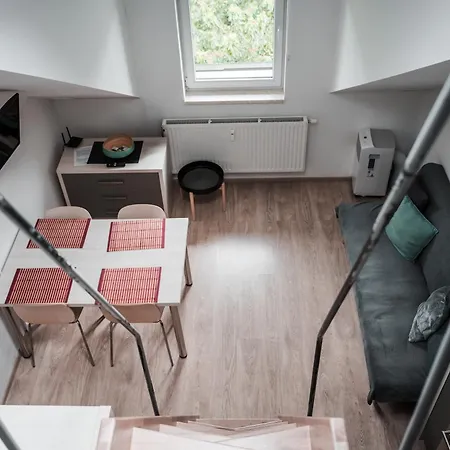 Pod Medvědí Horou Apartamento *